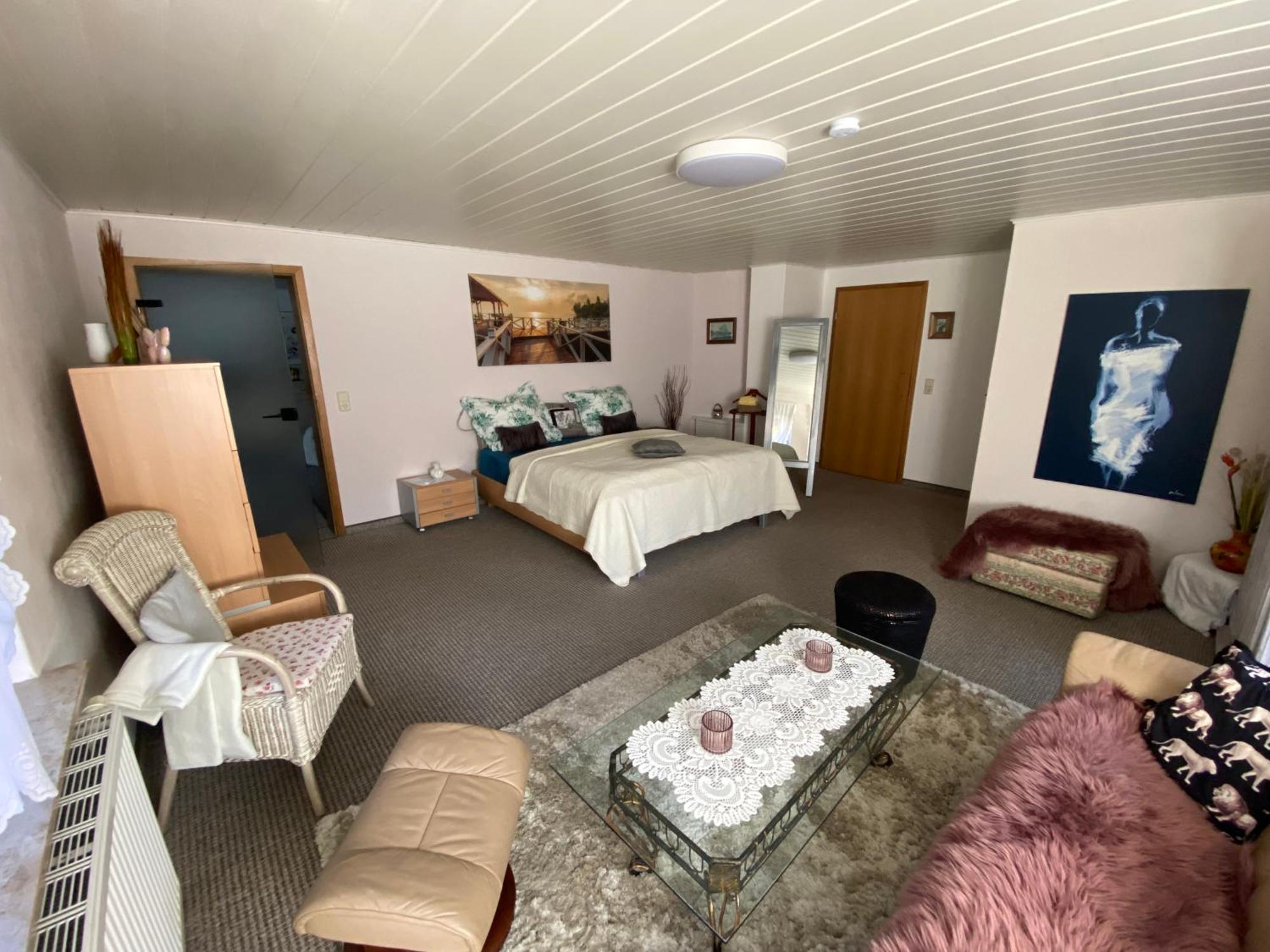 Grosse Helle Wohnung Am Wald In Bad Saarow Nahe Gruenheide Und Berlin Souterrain 外观 照片